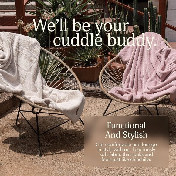 UNHIDE LIL MARSH - MEDIUM FAUX FUR WEARABLE BLANKET W/ KNOB & LOOP - Picture 6 of 16